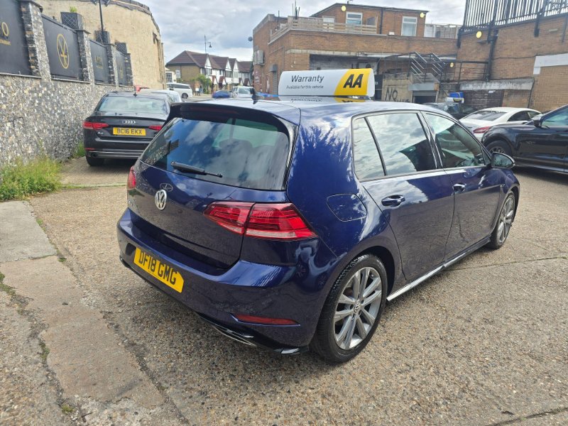 VOLKSWAGEN GOLF 1.5 TSI EVO R LINE DSG EURO 6 S S 5DR 10,990...